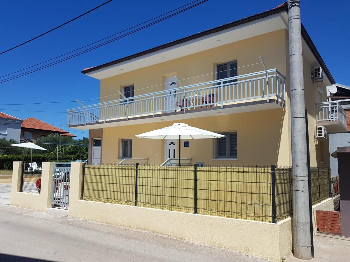 Ruza Apartmani Задар Екстериор снимка